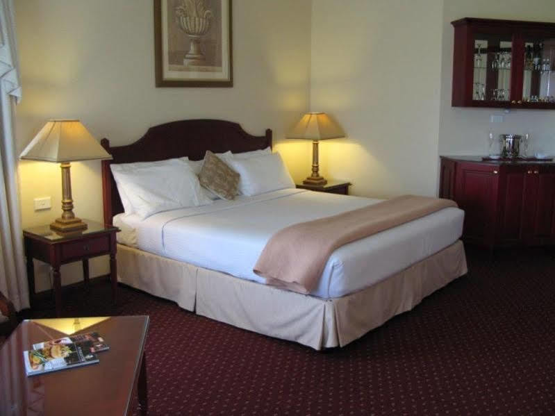 Camden Valley Inn Eksteriør billede